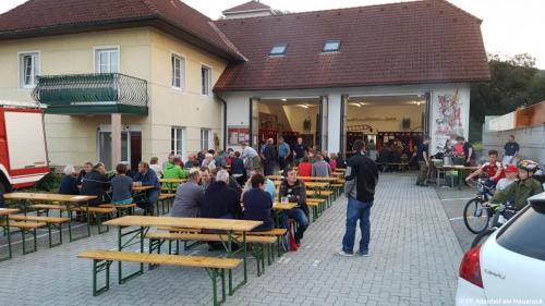 FF Altenhof 20180615203522 Jugendgrillerei