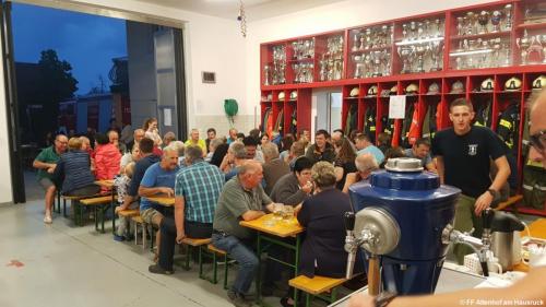 FF Altenhof 20180615212818 Jugendgrillerei