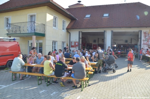 FF Altenhof 20190614175426 Jugendgrillerei